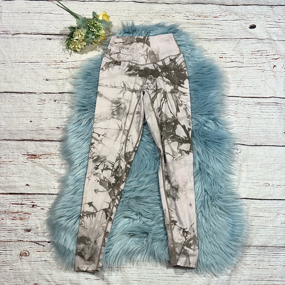 Balance Athletica Vitality Oasis OG Legging, Marble Print - Picture 2 of 10